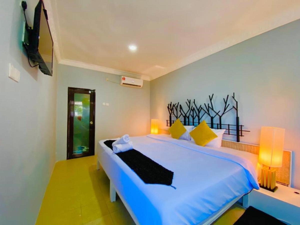 Fat Mermaid Guesthouse Pantai Cenang  Bagian luar foto